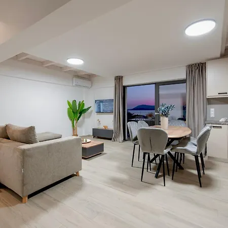 Solmare Loft * ניקיאנה