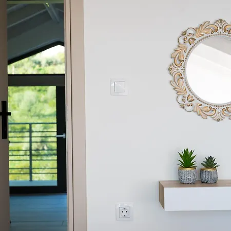 Solmare Loft Appartamento Nikiana